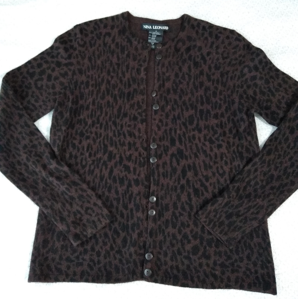 Lambs wool Cardigan Sweater